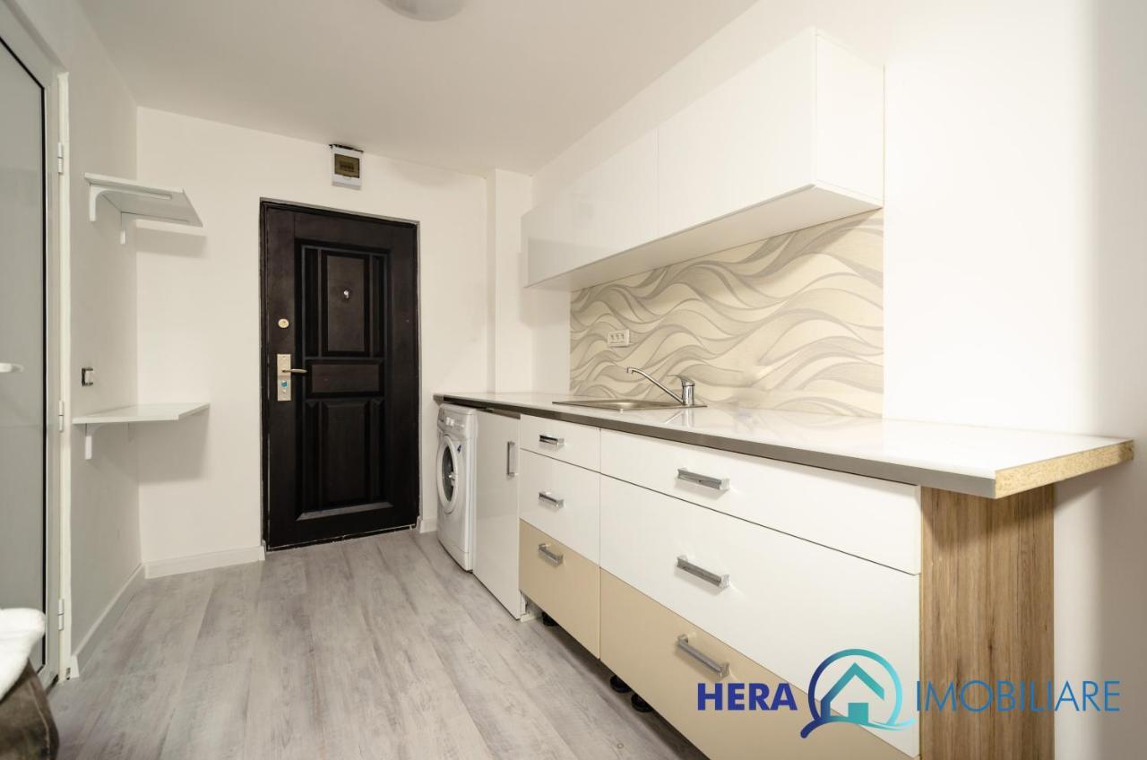 Apartament Cu O Camera Arad Exterior foto